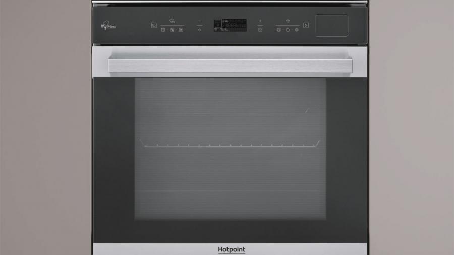 Cotture leggere e fragranti con il forno Active Steam75 di Hotpoint